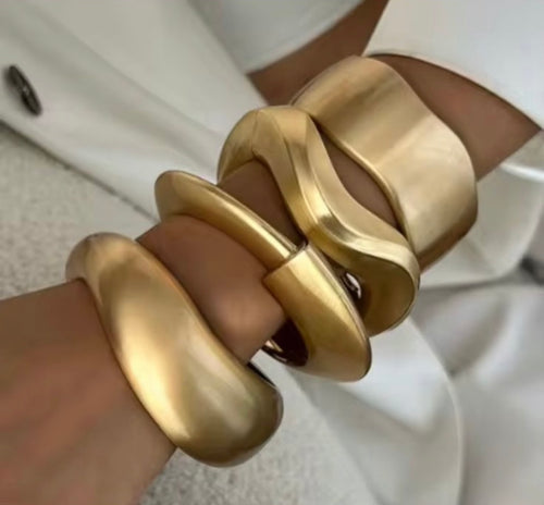 Sophia Gold Bangle Set
