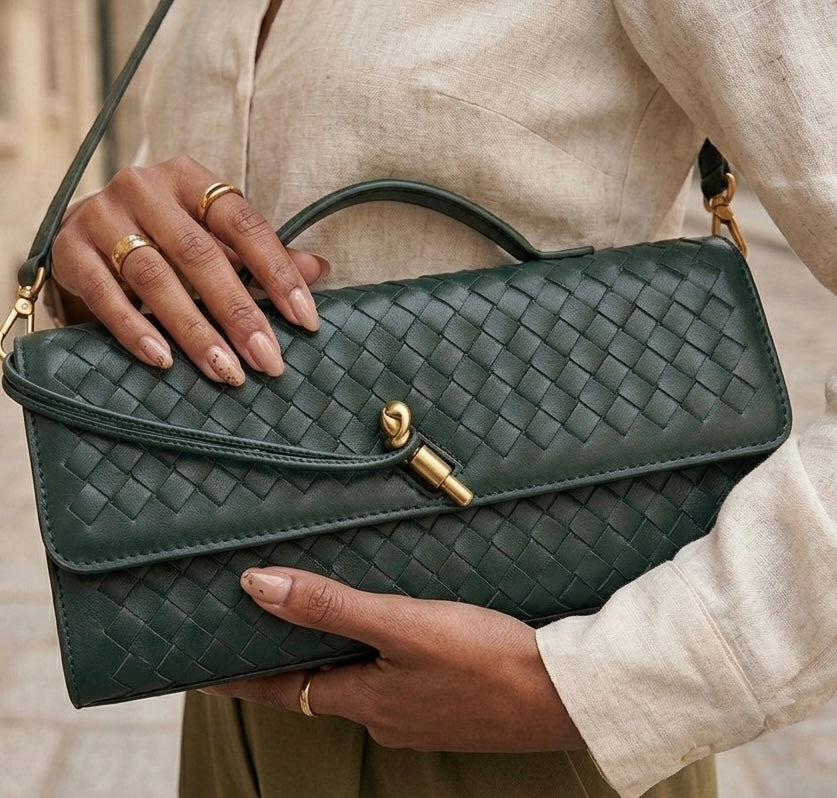 Cecilia Clutch
