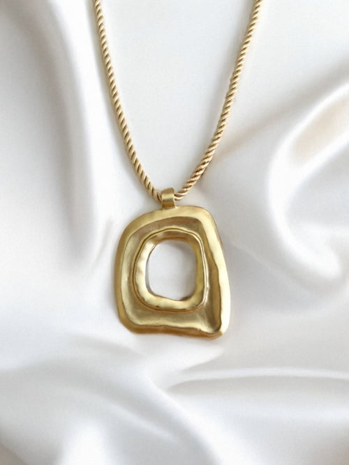 Serena Necklace