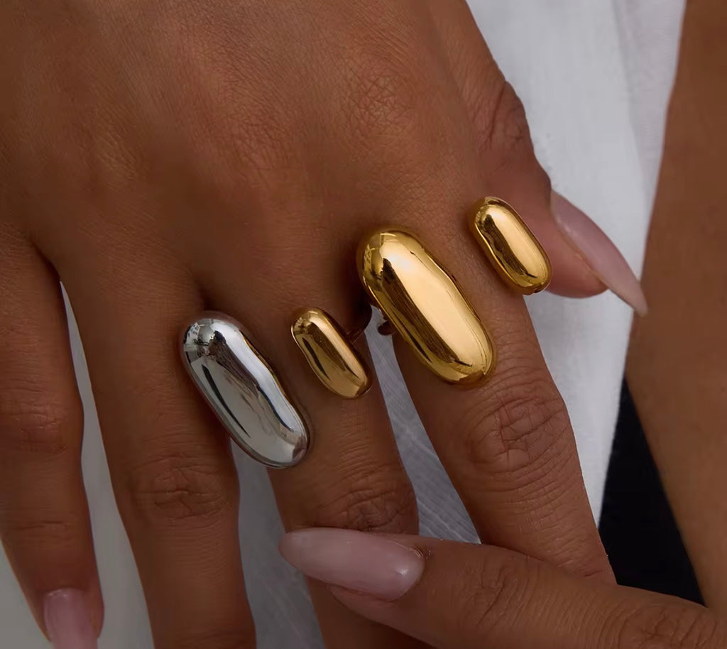 Capsule Ring