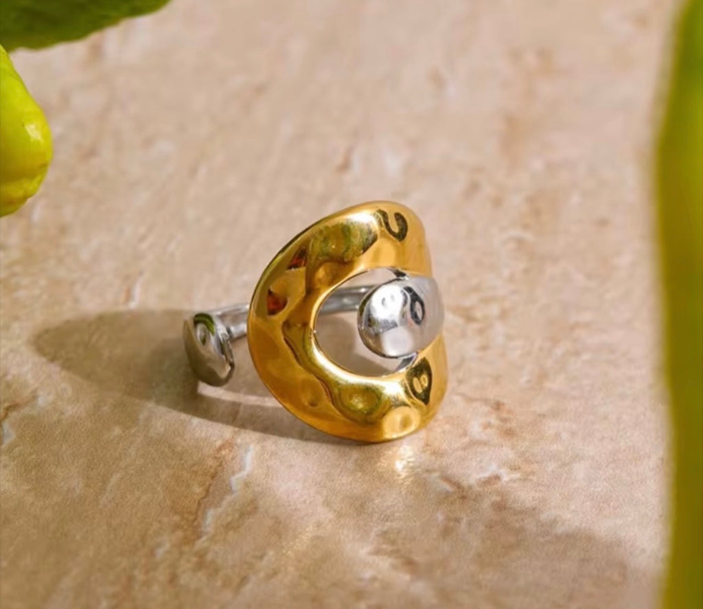 Ella Ring