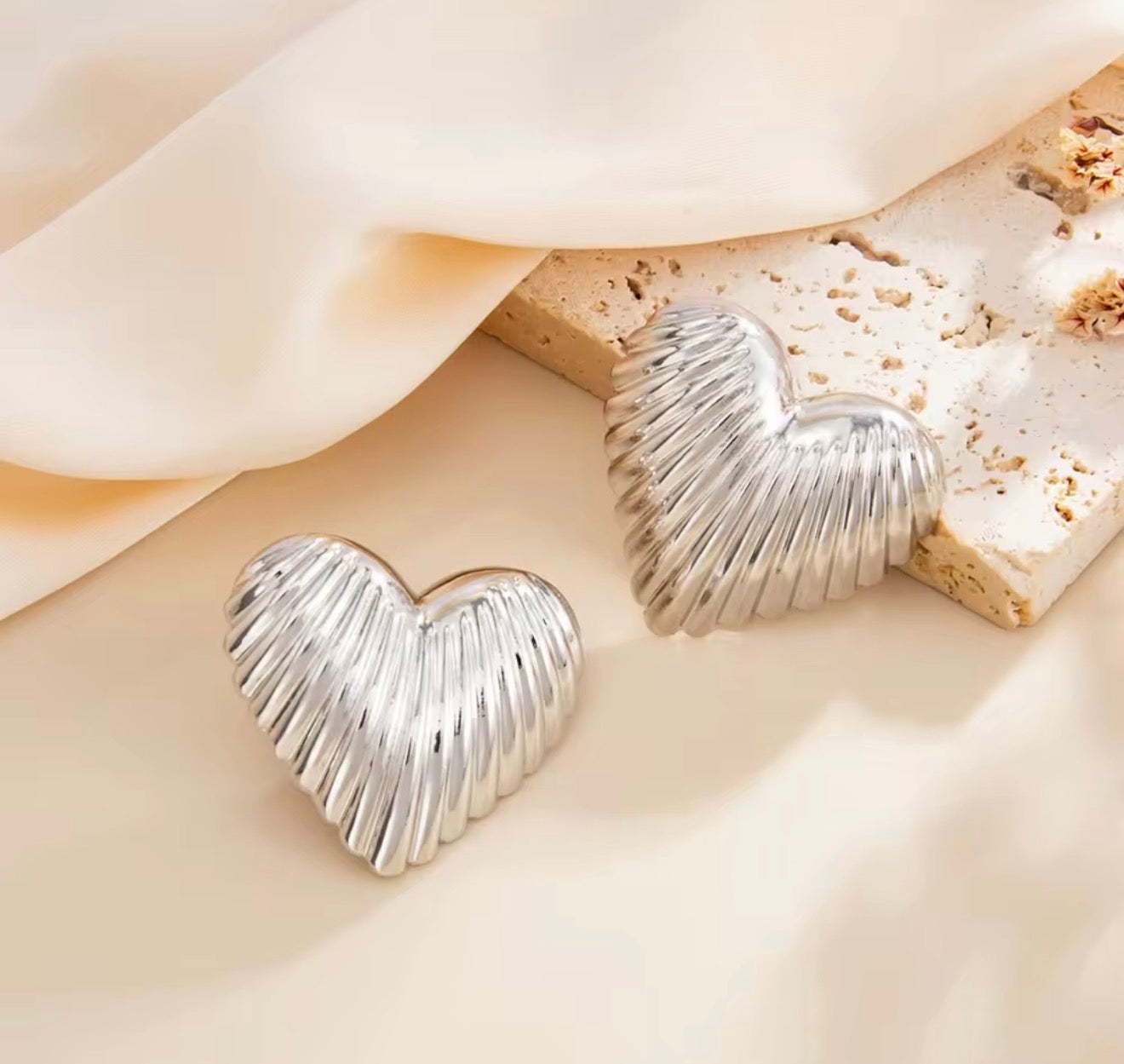 Delilah Earrings