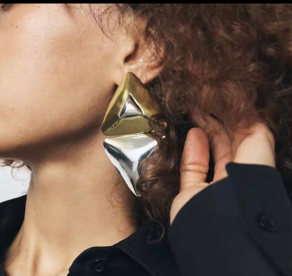 DIANE EARRINGS